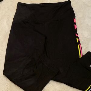 Knockout by Victoria's Secret Sport Crop Leggings
